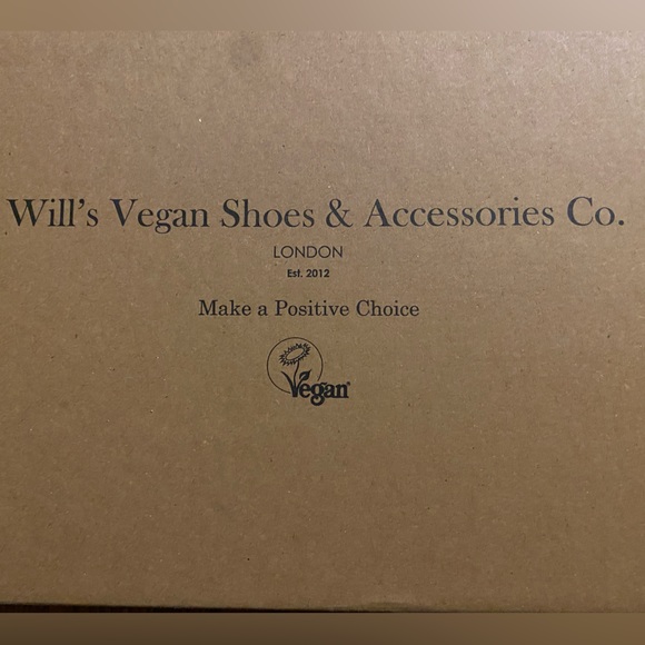 Will’s vegan shoes signature Derbys - Picture 2 of 4